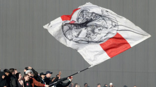 Derrotas, viol&ecirc;ncia e disputa pelo poder: Ajax atravessa uma das maiores crises de sua hist&oacute;ria