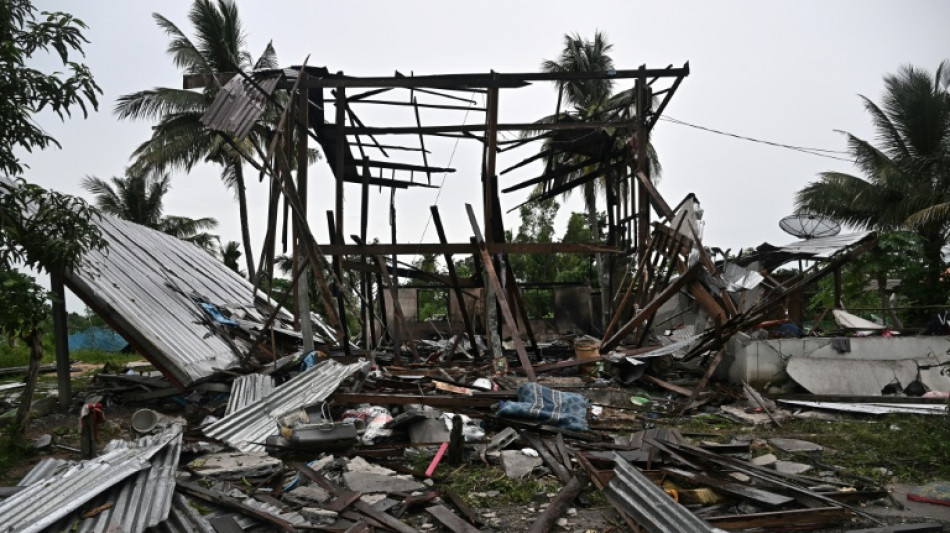 Cambodge-Tha&iuml;lande: au cinqui&egrave;me jour des combats, l'espoir d'un cessez-le-feu