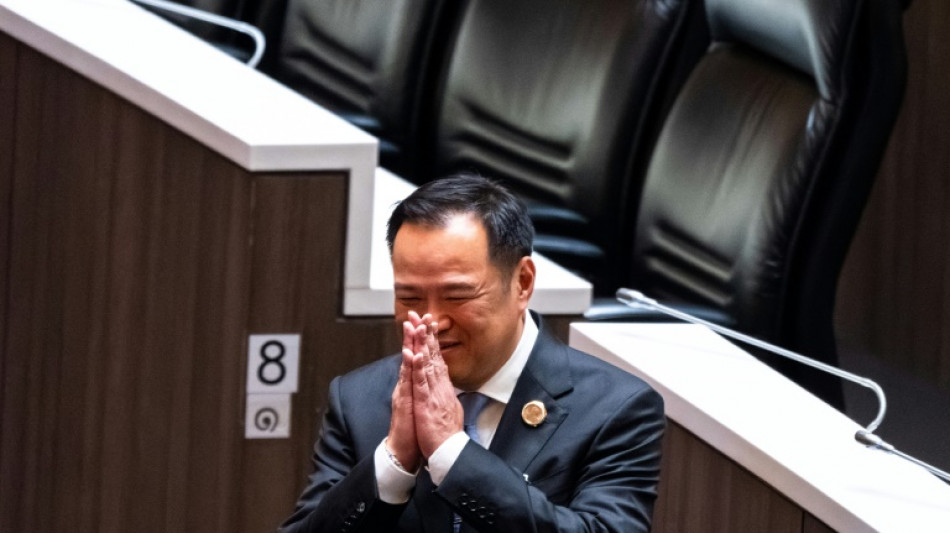 Parlamento da Tail&acirc;ndia elege magnata Anutin Charnvirakul como pr&oacute;ximo primeiro-ministro