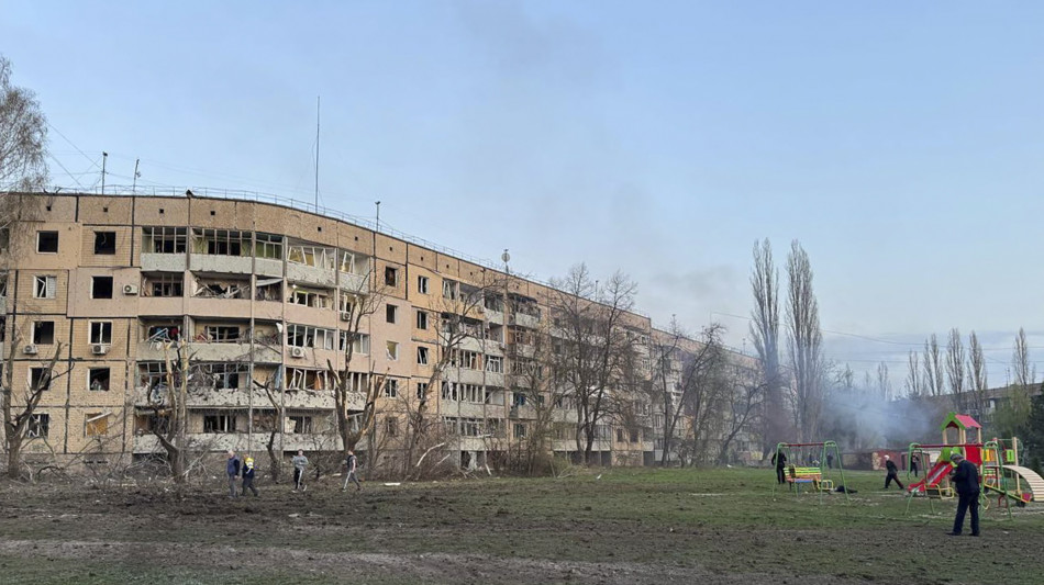 Kiev, 'salgono a 20 i morti nei raid a Kryvyi Rih del 4 aprile'