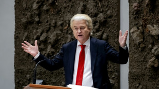 Paquistaneses s&atilde;o condenados na Holanda por amea&ccedil;arem l&iacute;der da ultradireita