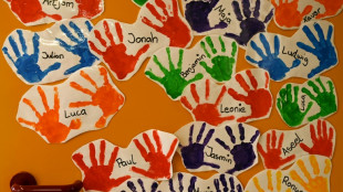 Bundesinstitut h&auml;lt Gesundheitsrisiko durch Spielschleim und H&uuml;pfknete f&uuml;r gering