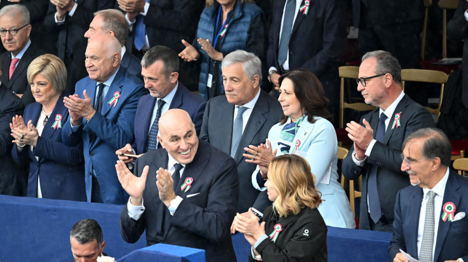 Crosetto,serve cambio passo Ue su Difesa, fare pi&ugrave; su pace