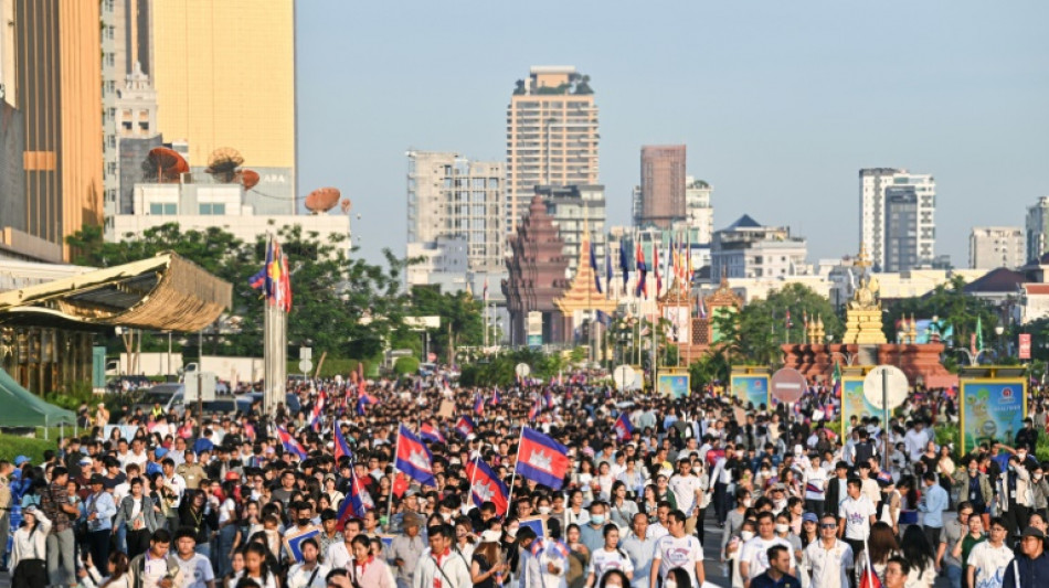 Différend frontalier: nouvelles tensions entre le Cambodge et la Thaïlande, manifestation massive à Phnom Penh
