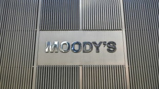 Moody's retira la calificaci&oacute;n triple A de la deuda estadounidense
