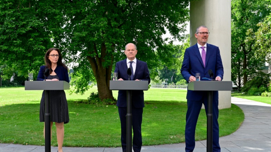Scholz schw&ouml;rt B&uuml;rger auf lange Krise und gemeinsame Anstrengungen ein