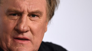 Ator franc&ecirc;s G&eacute;rard Depardieu pedir&aacute; adiamento de julgamento por agress&otilde;es sexuais