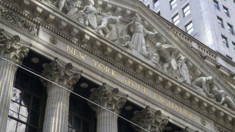 Wall Street ouvre en ordre dispers&eacute;, la technologie dans le vert