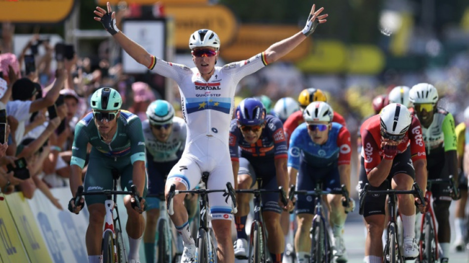 Tour de France: Merlier récidive et brise les ailes de Van der Poel à Châteauroux