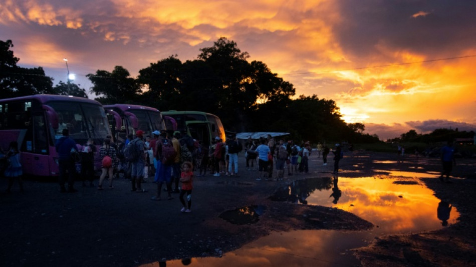 Costa Rica abre centro para migrantes na fronteira sul com o Panam&aacute;