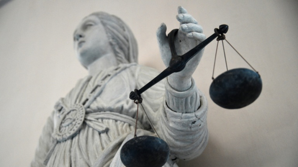 Un policier, acquis &agrave; une id&eacute;ologie d'ultradroite, &eacute;crou&eacute; &agrave; Paris pour pr&eacute;paration d'acte terroriste