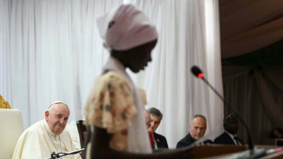Papst fordert im S&uuml;dsudan Leben in W&uuml;rde f&uuml;r Vertriebene
