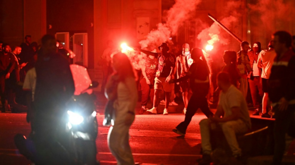 Sacre du PSG en Ligue des Champions: la f&ecirc;te endeuill&eacute;e par deux morts
