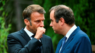 Interminável crise política na França preocupa imprensa europeia