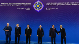 Rússia cessará combates se Ucrânia recuar, diz Putin