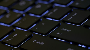 F&uuml;nf Festnahmen in Zusammenhang mit internationalem Anlagebetrug im Internet