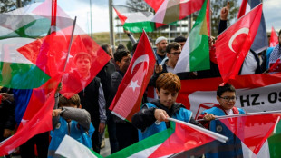 'Fomos tratados como animais', denunciam ativistas da flotilha para Gaza após deportação