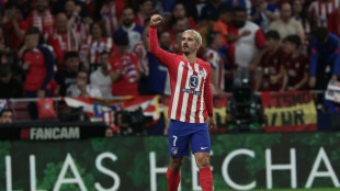 Atl&eacute;tico vence cl&aacute;ssico e imp&otilde;e 1&ordf; derrota ao Real Madrid no Espanhol primera derrota del curso al Real Madrid