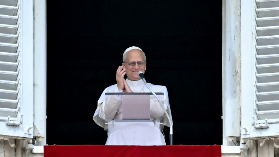 L&eacute;on XIV f&ecirc;te ses 70 ans, des fid&egrave;les lui souhaitent un joyeux anniversaire au Vatican