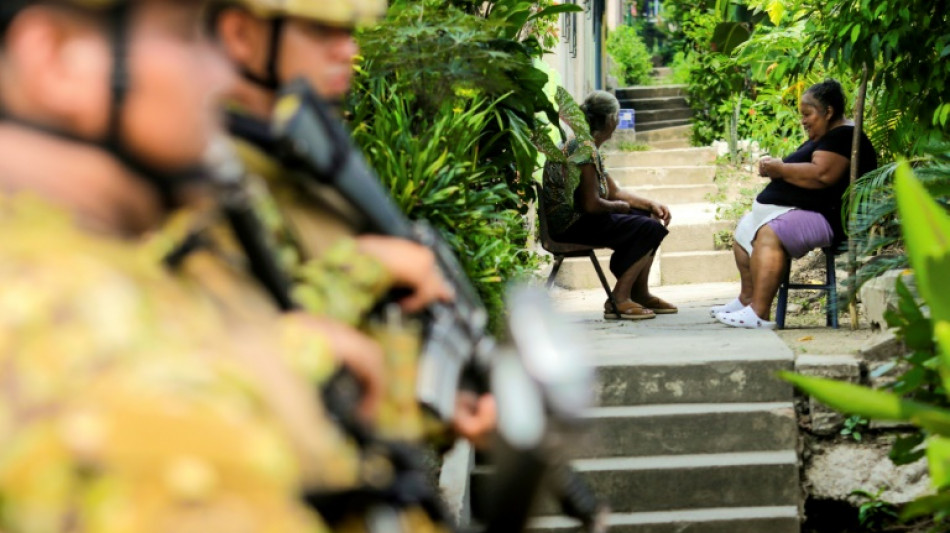 Bukele despliega miles de soldados y polic&iacute;as contra los pandilleros en El Salvador