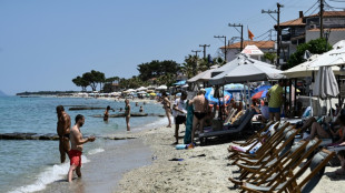 Grecia multa a negocios con unos 379.000 d&oacute;lares por ocupar playas ilegalmente