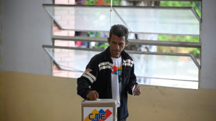 Guiana prop&otilde;e bases militares com apoio estrangeiro em &aacute;rea reivindicada pela Venezuela