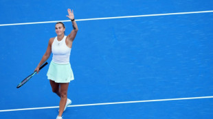 Sabalenka sofre, mas vence Raducanu e avan&ccedil;a &agrave;s oitavas em Cincinnati