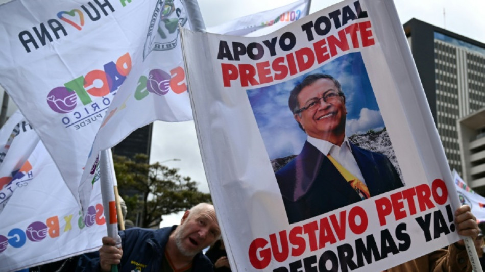 Colombie: des milliers de manifestants en soutien aux r&eacute;formes voulues par le pr&eacute;sident