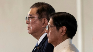Japan, Philippines leaders vow to deepen security ties