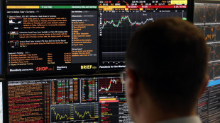 Lo spread Btp-Bund a 82,1 punti, resta su minimi settembre 2008