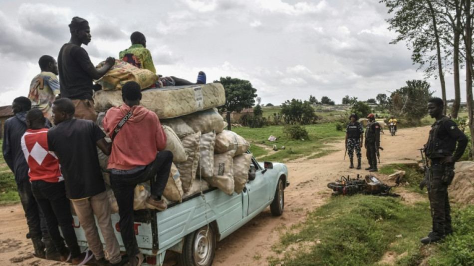 Nigeria army reinforces security in troubled central state