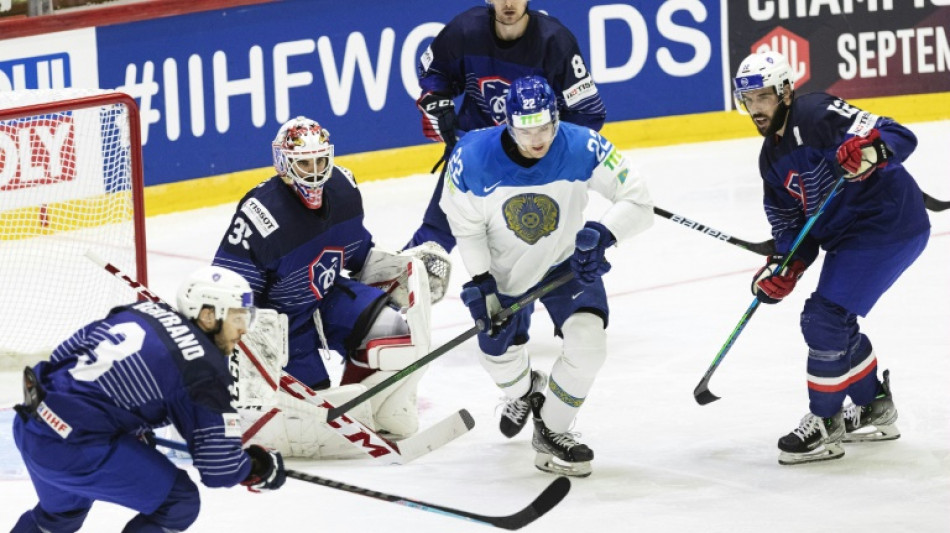 Hockey sur glace: la France d&eacute;croche son premier succ&egrave;s au Mondial-2022 face au Kazahkstan (2-1)