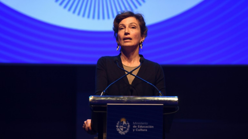 La protection des journalistes "concerne toute la soci&eacute;t&eacute;", selon la directrice de l'Unesco 