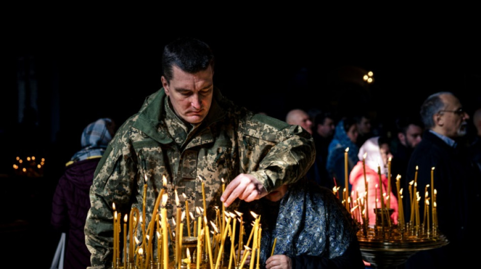 Au&szlig;en- und Verteidigungsminister der USA mit Selenskyj zusammengetroffen