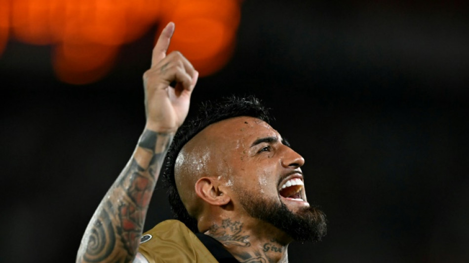 El futbolista chileno Arturo Vidal enfrenta una denuncia por agresi&oacute;n sexual