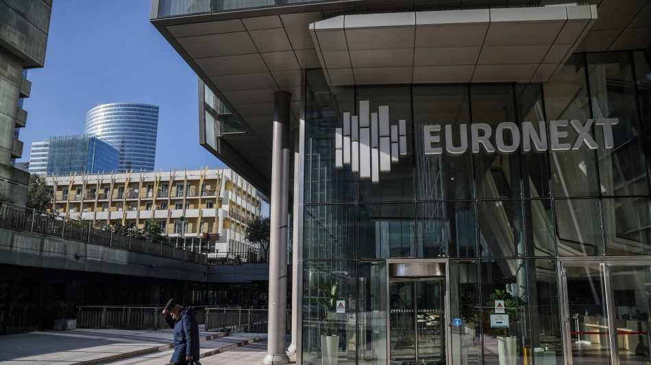 Borsa: Europa cede con le trimestrali, a Francoforte crolla Puma