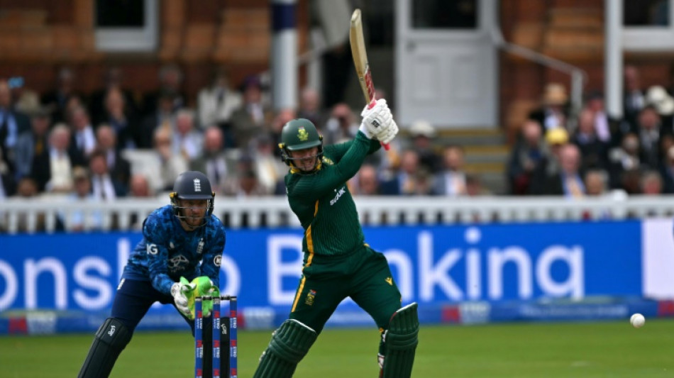 Breetzke stars as South Africa edge England by five runs for ODI series win 