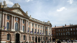 Frankreichs Nationalversammlung will EU-Fahnen an Rathäusern verpflichtend machen