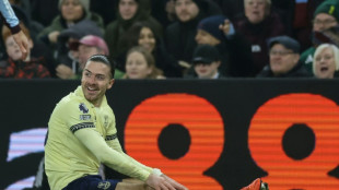 Everton winger Grealish set to miss rest of season in World Cup blow