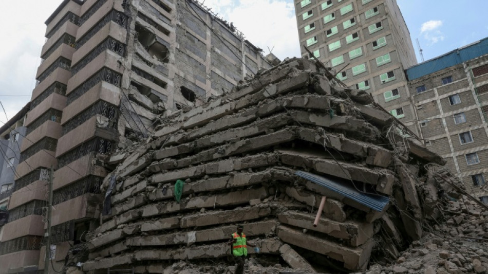 Un edificio de varias plantas se derrumba en Nairobi y se temen v&iacute;ctimas