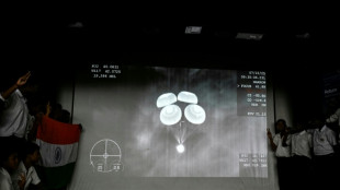 Astronautas de India, Polonia, Hungr&iacute;a y EEUU regresan a la tierra en una c&aacute;psula de SpaceX 