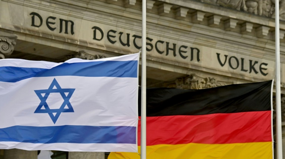 Bundestag w&uuml;rdigt 75 Jahre Israel: Aufrufe zum Kampf gegen Antisemitismus