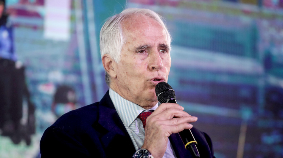 Figc: Malag&ograve; 'confronti doverosi, non so ancora se mi candido'