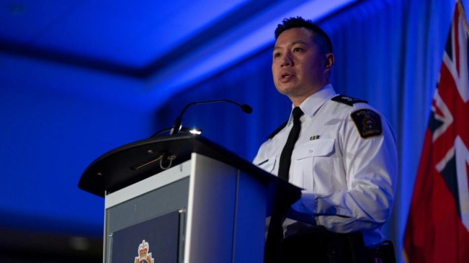 Cinco jugadores de hockey van a juicio en Canadá por agresión sexual