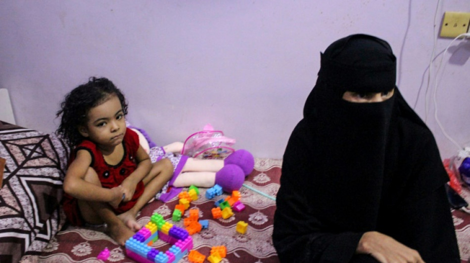 D&eacute;vast&eacute;s par la guerre, les h&ocirc;pitaux du Y&eacute;men d&eacute;pass&eacute;s