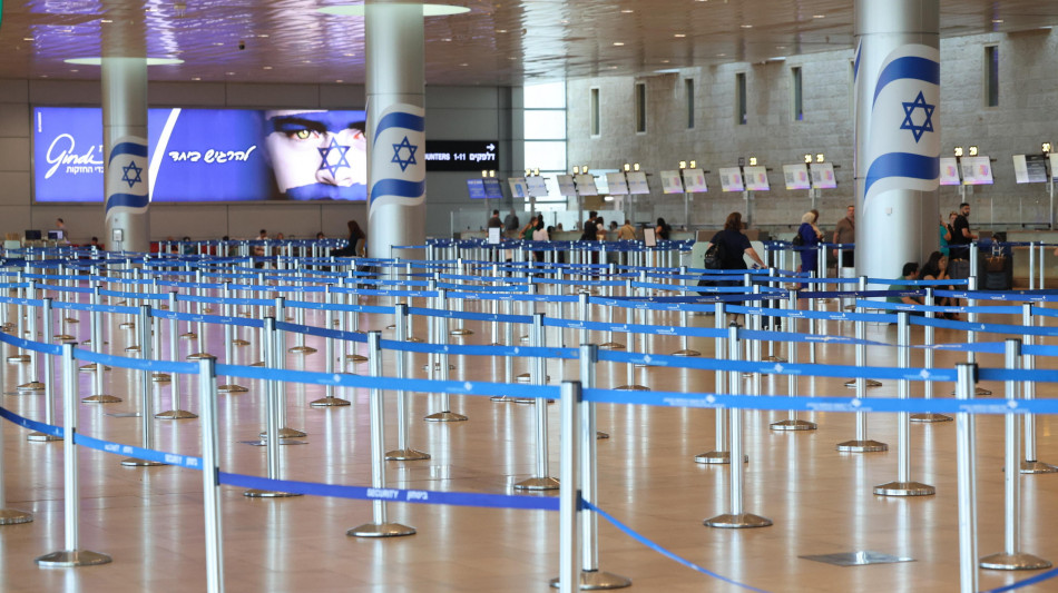 Houthi, 'lanciati 2 missili contro l'aeroporto Ben Gurion'