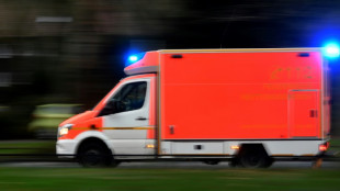 85-J&auml;hrige stirbt bei Unfall mit Krankenfahrtstuhl auf Landstra&szlig;e in Bayern