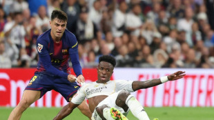 Ohne Flick: Barca verliert Cl&aacute;sico und den Anschluss