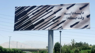 Israelische Luftwaffe bombardiert Evin-Gef&auml;ngnis und Einrichtungen der Revolutionsgarden