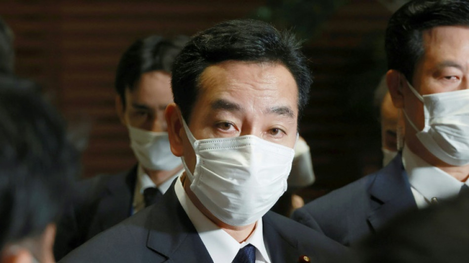 Dimite un ministro de Jap&oacute;n criticado por sus v&iacute;nculos con la secta Moon